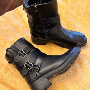 Women boots